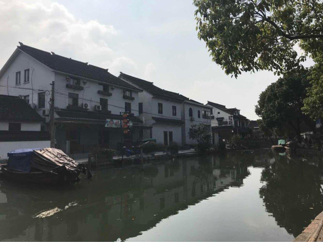 小个子女生想穿出少年感有哪些平价穿搭值得推荐？